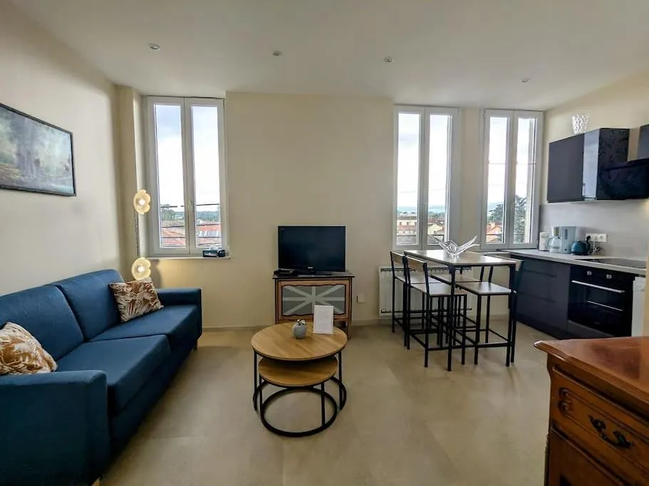 Apartment Parenthese En Centre Ville Roanne